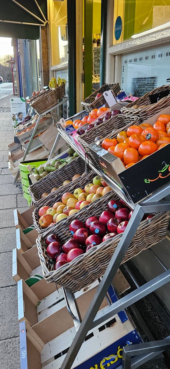 barbmilne's tweet image. #GreenValleyGrocer Carr Lane Parade #Slaithwaite Fruit &amp;amp; Veg @GardensHour #gardenshour