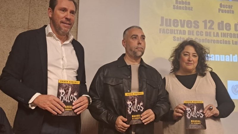 Albertopugilat's tweet image. No borres, Facuo. Que sirva bien como ejemplo de servilismo y desinformación.