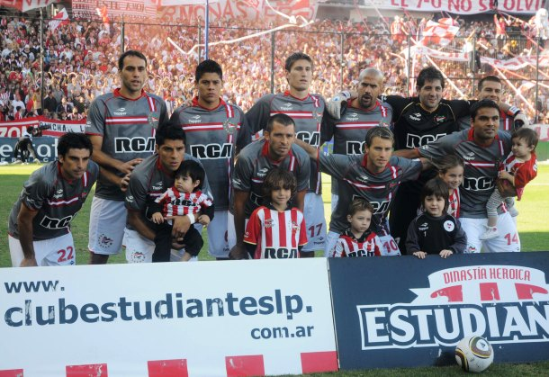 DePrimeraa's tweet photo. El partido ya estaba perdido y ni siquiera había arrancado.

Díganme si me bancan. https://t.co/AzzSvsjyFQ