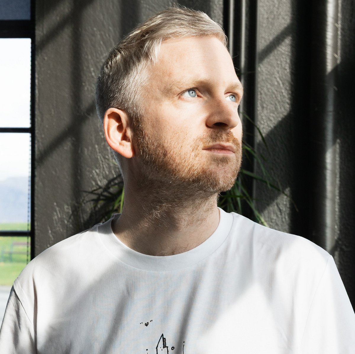 TheScenestar's tweet photo. Olafur Arnalds will be playing a show at the Wiltern in Los Angeles on Friday, November 13!
Presale tickets are on sale now. Get the code here: https://t.co/HnKxXZEtFL
#olafurarnalds #wiltern #justannounced https://t.co/T1WDIk45K5