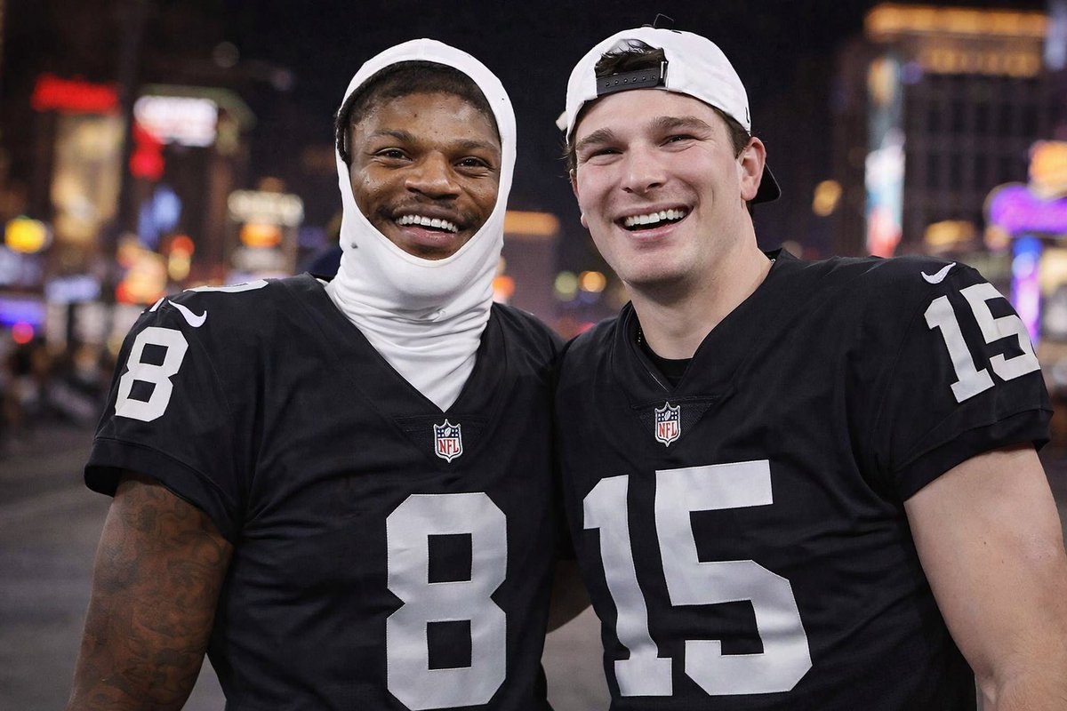 Lamar Jackson as a mentor for Fernando Mendoza would in Vegas be 🔥 #RaiderNation