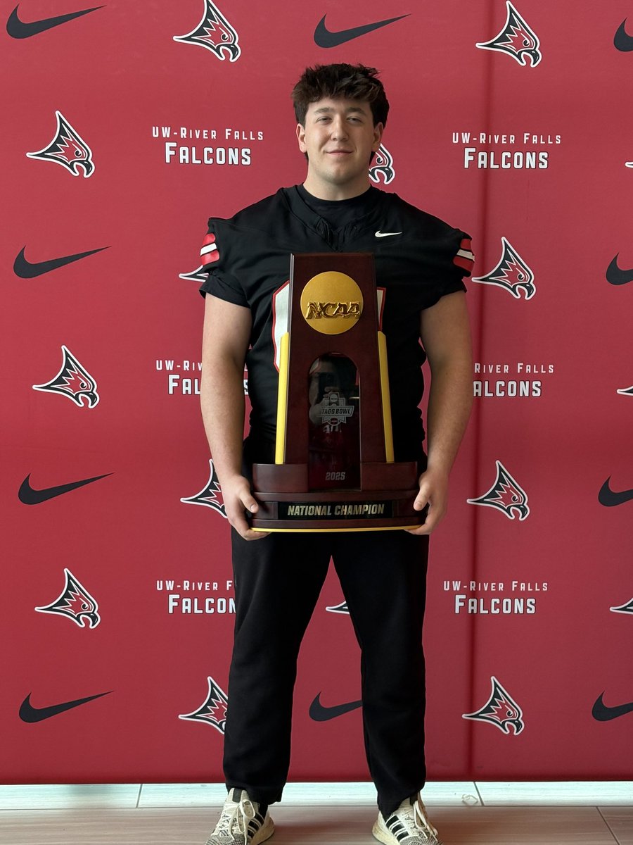 Had an amazing time visiting the National Champions <a href="/UWRFFootball/">Falcon Football</a>! I am grateful to also have received an offer to play there!

Thanks @CoachWalkerRF @coach_crabbUWRF for this opportunity!

<a href="/23adamoneill/">Coach O’Neill TurnoverD</a> <a href="/CoachMcFadden/">Ryan McFadden</a>