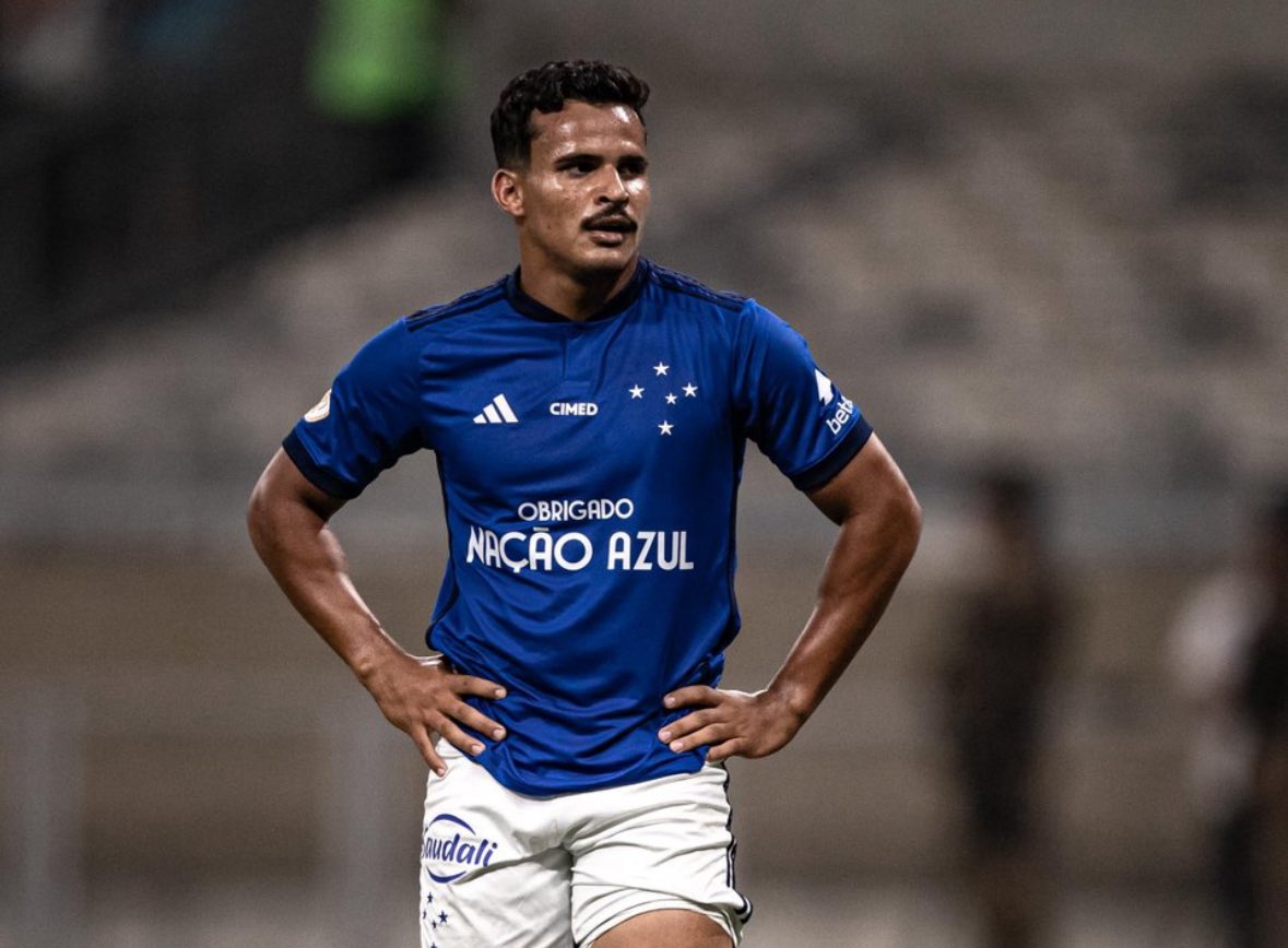 FabrizioRomano's tweet image. 🚨🔵 Como have offered €7m plus add-ons for Brazilian left back Kaiki from Cruzeiro.

Cruzeiro ask fee around €15m.