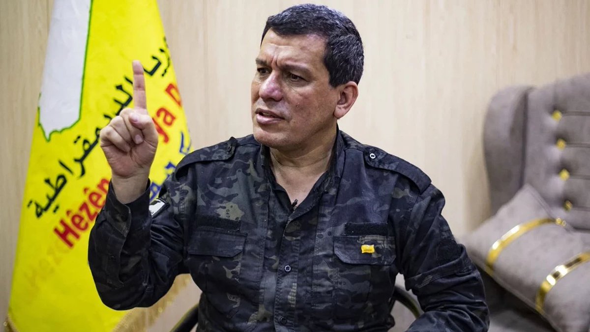 Mazlum Abdi’den Colani’ye cevap; 

⭕️Şerefimle ölürüm ama halkımı ve onurumu satmayacağım. Rojava’da halkımın yanına dönüyorum ve savaşma ilanı vereceğiz.

#DefendRojava
#KobaneUnderAttack