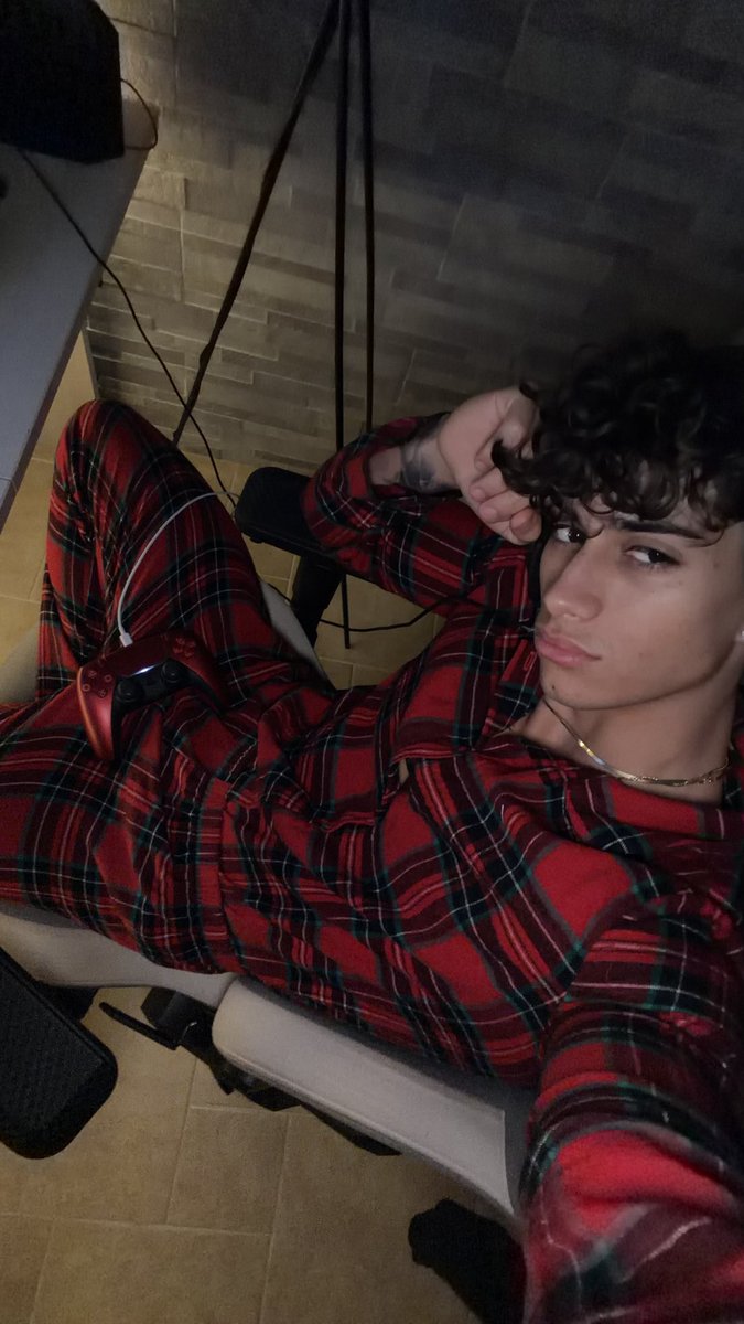 Matty Secret tweet media