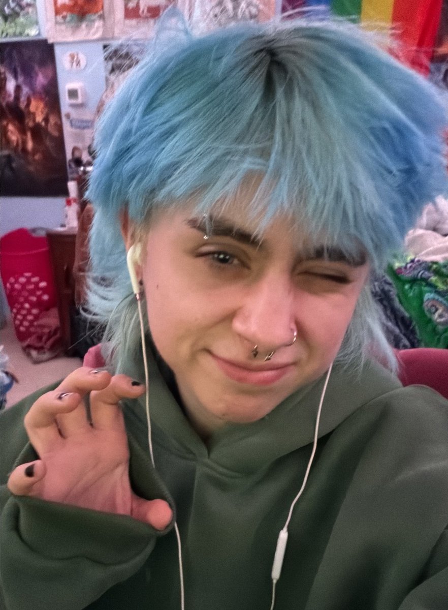 teah ☆ tweet media