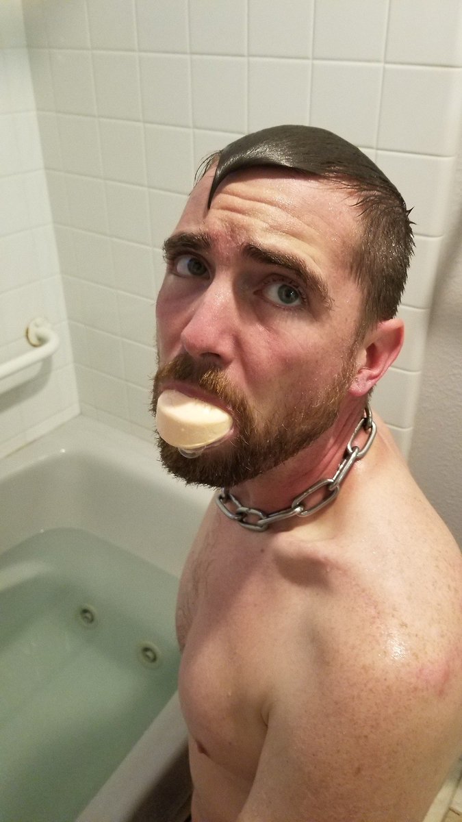 TFetishNetwork's tweet image. Yes Sir.