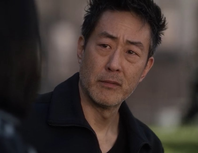 thatsmonic's tweet image. “I’m not easy to               “Then I’ll love. you 
love.”                                     harder!”