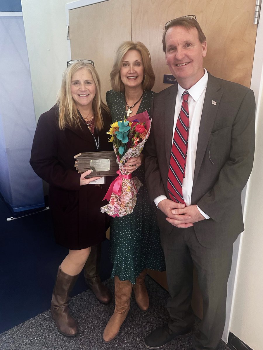 Jennifer Shirk tweet media