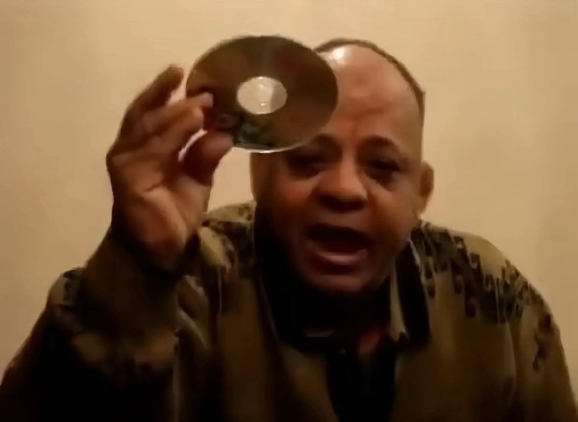 وبعد أول مشكلة: