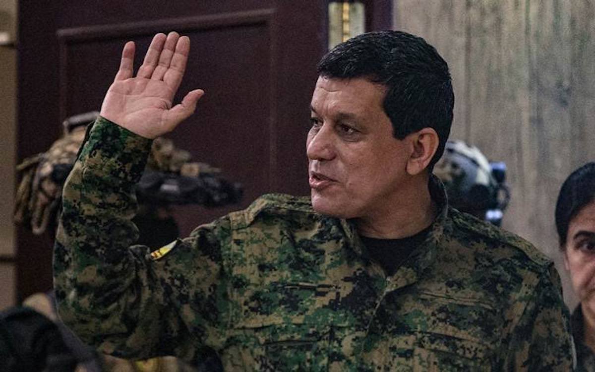 QSD Komutanlığı: Sınırları kaldırın, direnişe katılın!

⭕️”Rojava, Bakur, Başûr ve Rojhilat Kürdistanı ve Avrupa’daki bütün gençlerimize çağrımızdır: Birlik olun, işgalcilerin sınırlarını kaldırın ve direnişe katılın"
#DefendRojava 
#KobaneUnderAttack