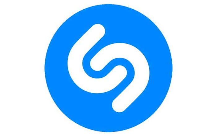 BTSxBRAZIL's tweet image. ARMY, VOCÊ TEM USADO O SHAZAM ULTIMAMENTE? 🤔
Se queremos que o BTS toque nas rádios brasileiras, o uso do Shazam é ESSENCIAL — e aqui vai o porquê!

🔍 O QUE É O SHAZAM?
É um aplicativo gratuito que identifica músicas que estão tocando no ambiente ou no seu celular. Mas o mais…