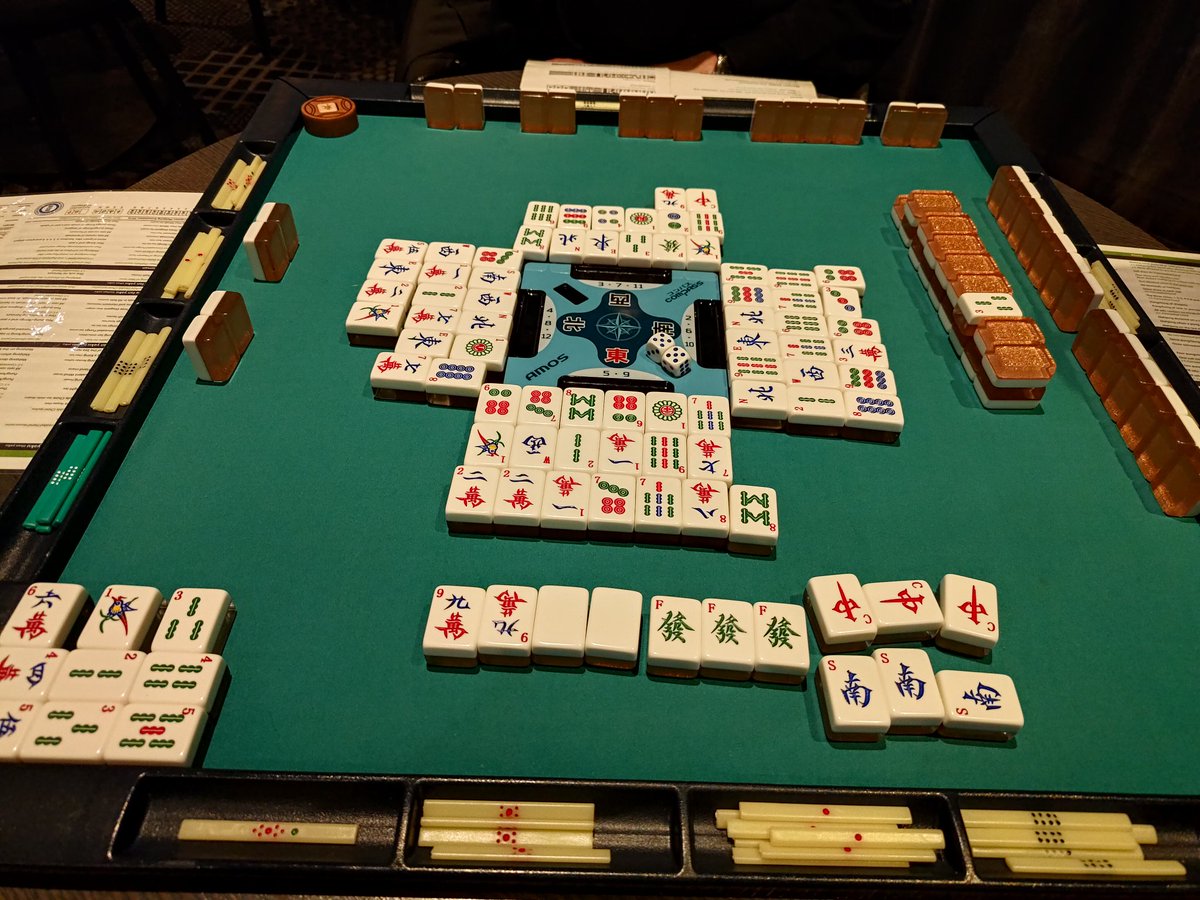 Had fun teaching my coworkers how to play again at the office party. This time in a cozy hotel lobby. It's always the best feeling when you see the game *click* for someone and suddenly "one more game" turns into three more. 😄