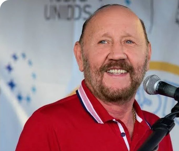 Hoy los peronistas festejan el cumpleaños del dictador de Formosa, uno de los tipos más siniestros que tiene este pais. Otro que hace rato debería estar preso.