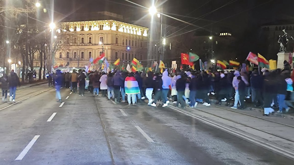 Esterreicherr tweet media