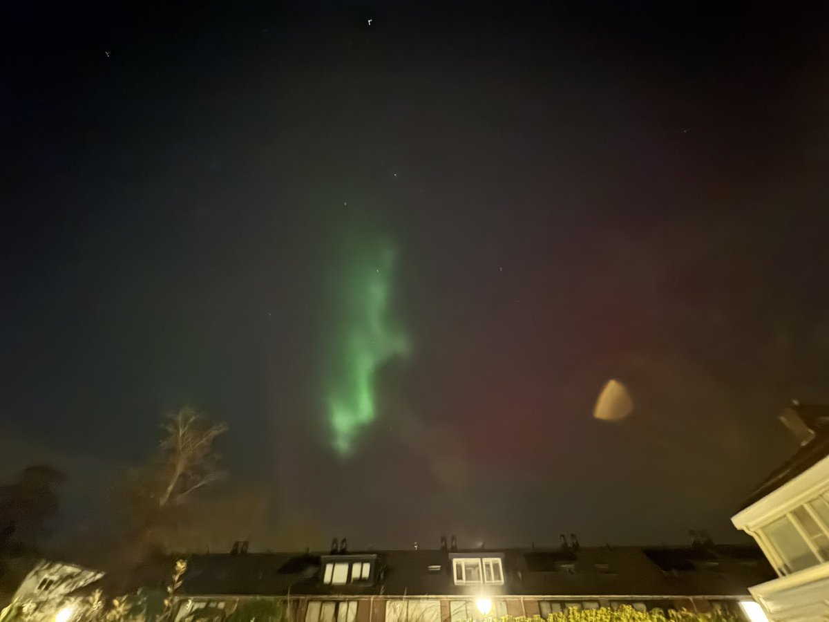 Hans van Schie tweet media