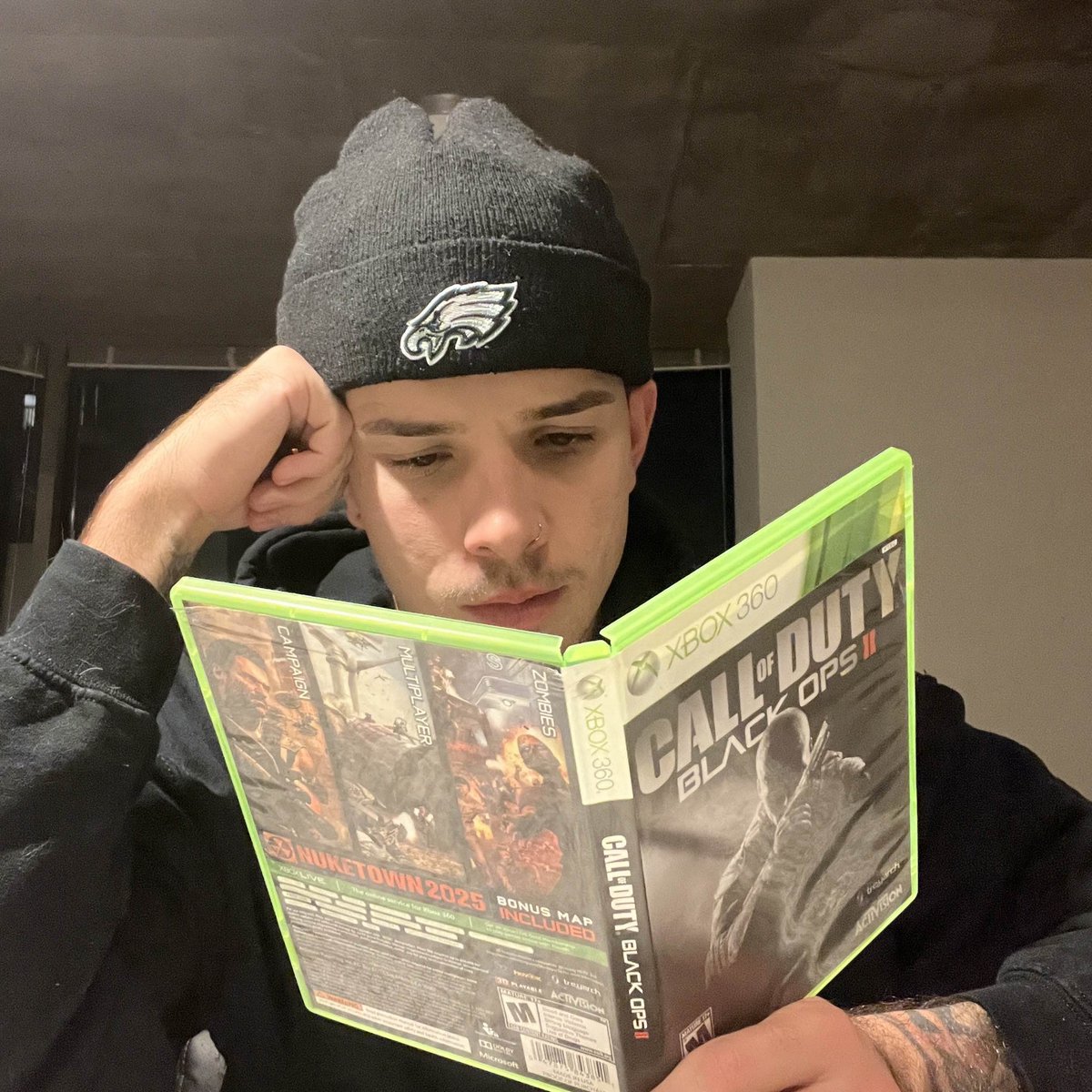 SoaRGaming's tweet image. Studying history