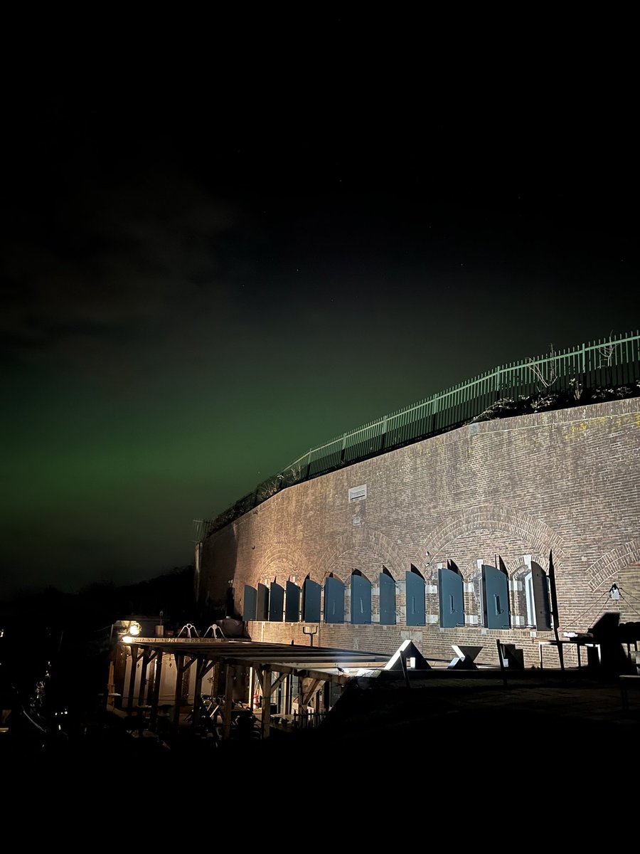 Jochem2412's tweet photo. #noorderlicht #maarssen #fortmaarsseveen https://t.co/O2vmafrzXU