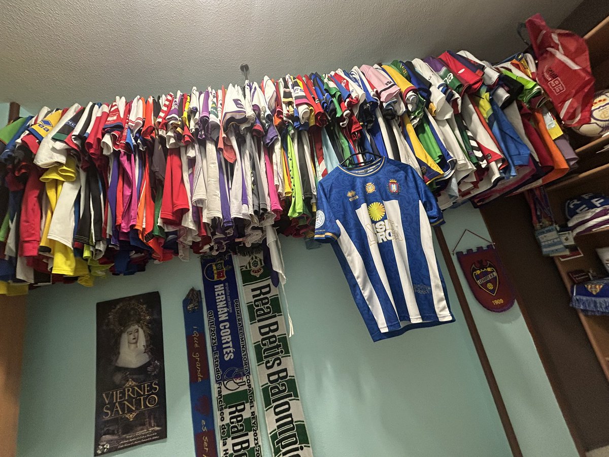 Gracias a Kiko el Lorca Deportiva ya tiene representación en mi colección!