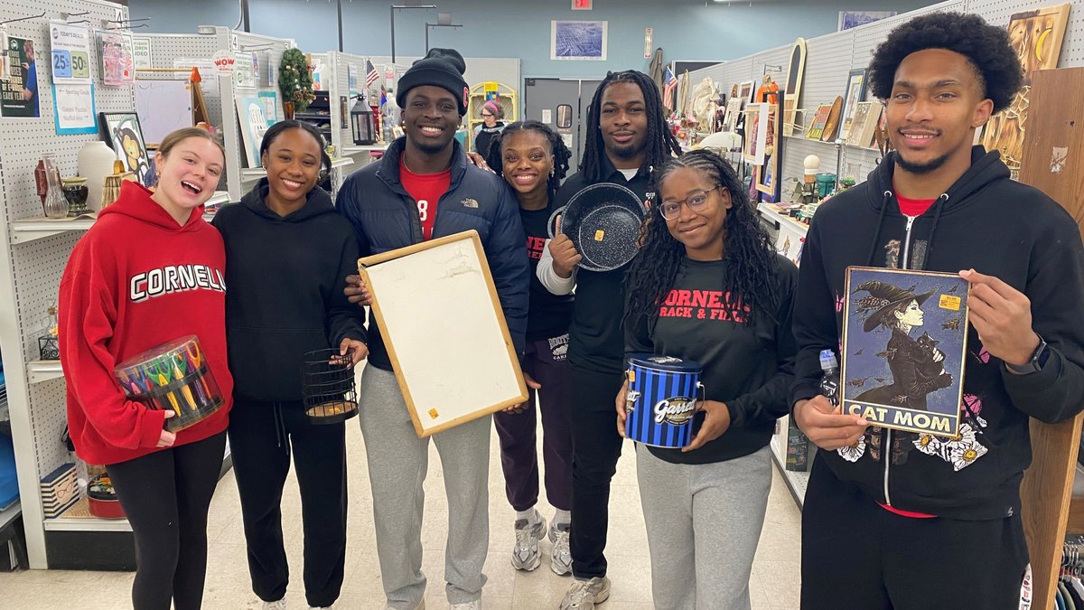 CornellSports's tweet photo. Service is leadership.

On this Martin Luther King Jr. Day, more than 70 @Cornell student-athletes, coaches and staff spent the morning volunteering at the Ithaca Reuse Center. #YellCornell https://t.co/GEfCF2pGqM