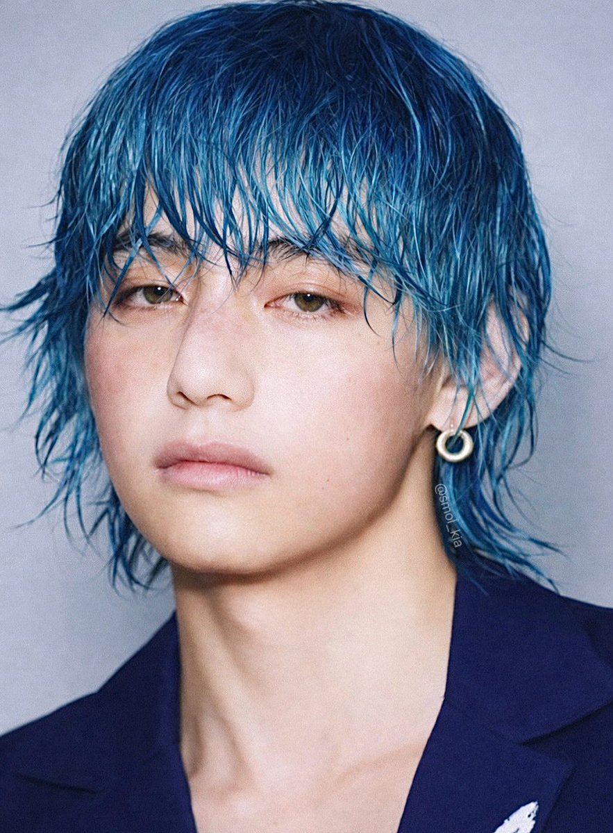 jungkovtae's tweet image. but baby, you’re still blue, blue