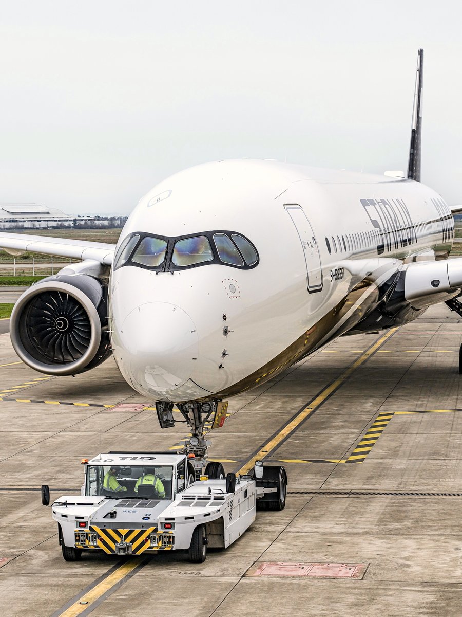 starluxjapan's tweet image. ＼\ A350-1000 初便 /／
〔 2月10日発 東京 行き 〕に決定🗼
さらに、10月までの運航便を発表！

🎉 2026/2/10 - 2026/3/28 🌸
台北＝東京（成田）【 JX802-JX803 】
☘️ 2026/3/29 - 2026/10/24 🎃
台北＝東京（成田）【 JX800-JX801 】

#STARLUX #A350_1000
予告なく変更となる場合があります。