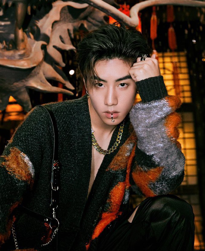 Pop7base's tweet image. Mark Tuan shared a sweet message for new GOT7 fans during a fancon in Shanghai.

“Even if you discovered me and GOT7 late, that’s okay. We’ll continue moving forward together. From now on, I, GOT7, and our fans will continue to grow together”