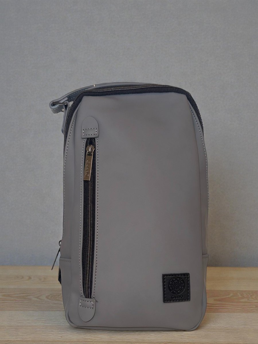 MFactorygroup's tweet image. 🎒 2WAYスリムボディバッグ登場✨
✔ スリムで邪魔にならない形
✔ 軽くて負担少なめ
✔ シンプルデザインでコーデに馴染む
✔ 肩掛け・斜め掛けの2WAY仕様
身軽なお出かけ・ショッピング・街歩きに🛍️

詳細はこちら↓
mfactorygroup.stores.jp/items/68d9e621…

#ボディバッグ #軽量 #ミニマルバッグ