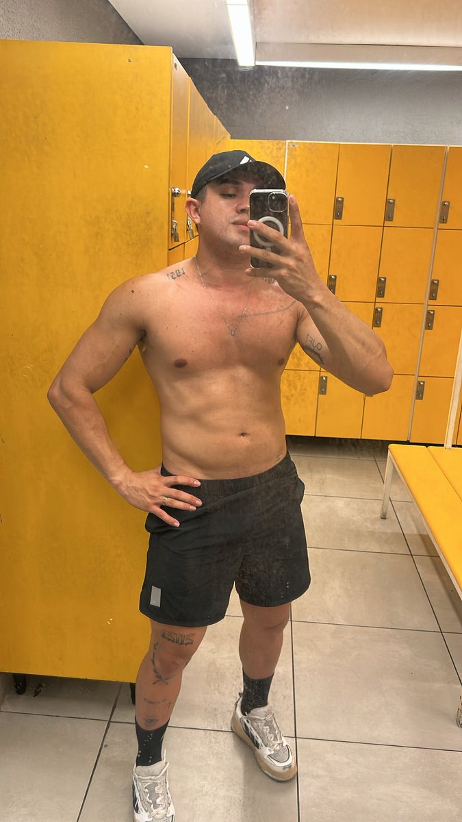 mrooccha's tweet photo. 🥵 https://t.co/HsfkovhrbA