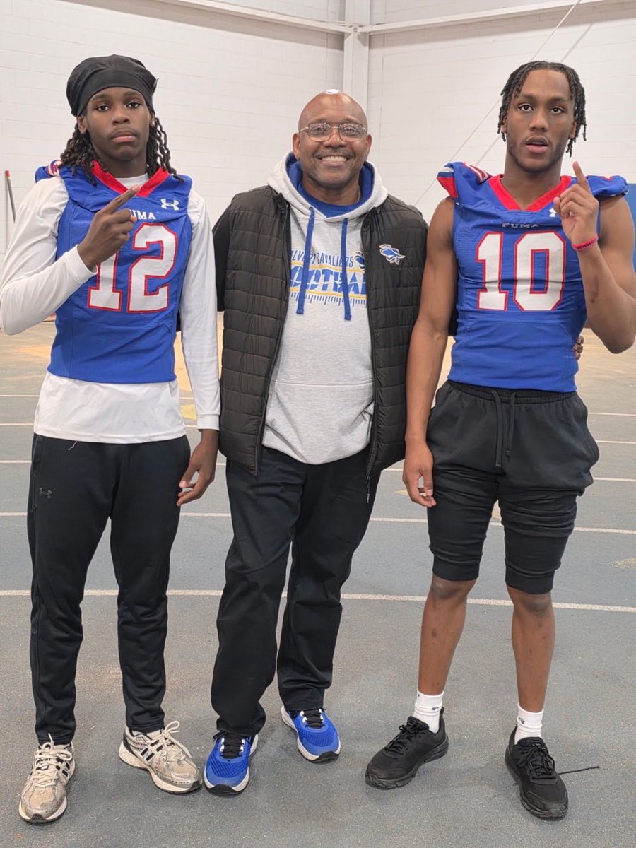 LeroyOwens_5's tweet photo. I had an amazing time touring and seeing @FUMAPGFootball while also getting a good workout thank you @CoachTroyTaylor and @ArrittFrank for working with me today.
@CalvertFootball @SMAC_Football @robkingscouting @Coach17361 https://t.co/k8RB15hEwq