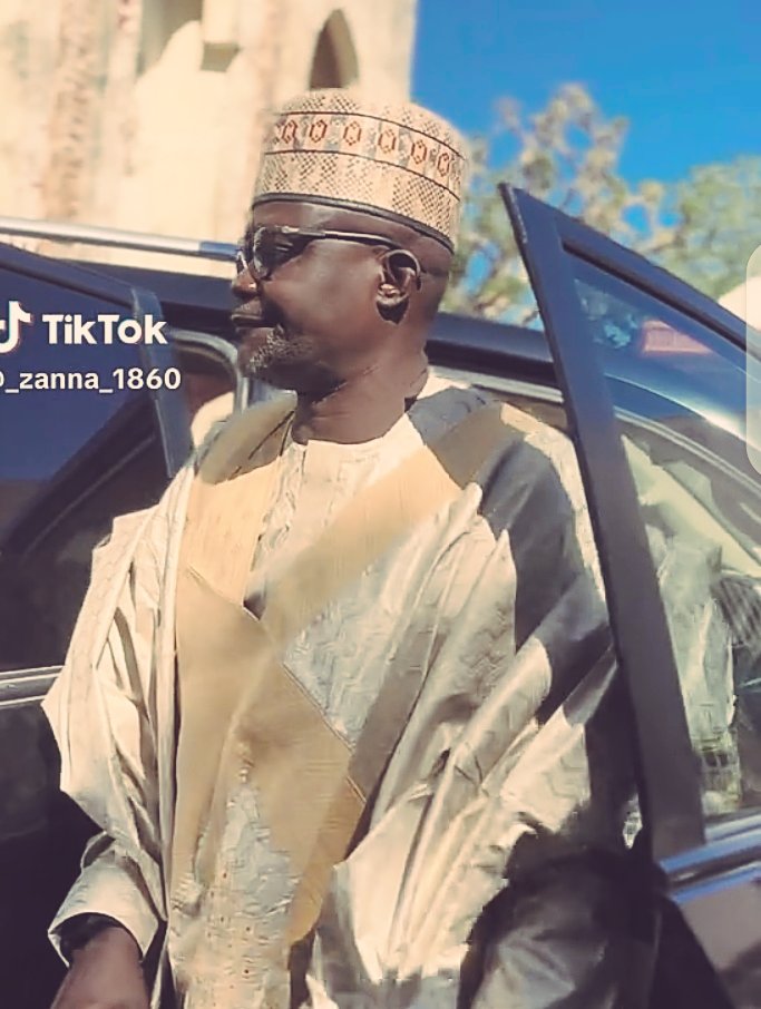 Muhammed528048's tweet photo. Leader 
Incoming  insha Allah Hon Muhammad zakariya dikwa Jr 2027 is yours sir green chamber is waiting #dikwahero #APCborno #bornopolitics @officialSKSM @KashimSM @ProfZulum @dauda_iliya @OfficialAPCNg @APC_News @NGRPresident @Bornosor @BornoGovt @honbetara1 #zakariyafor2027 https://t.co/Lp5n2eAnMd
