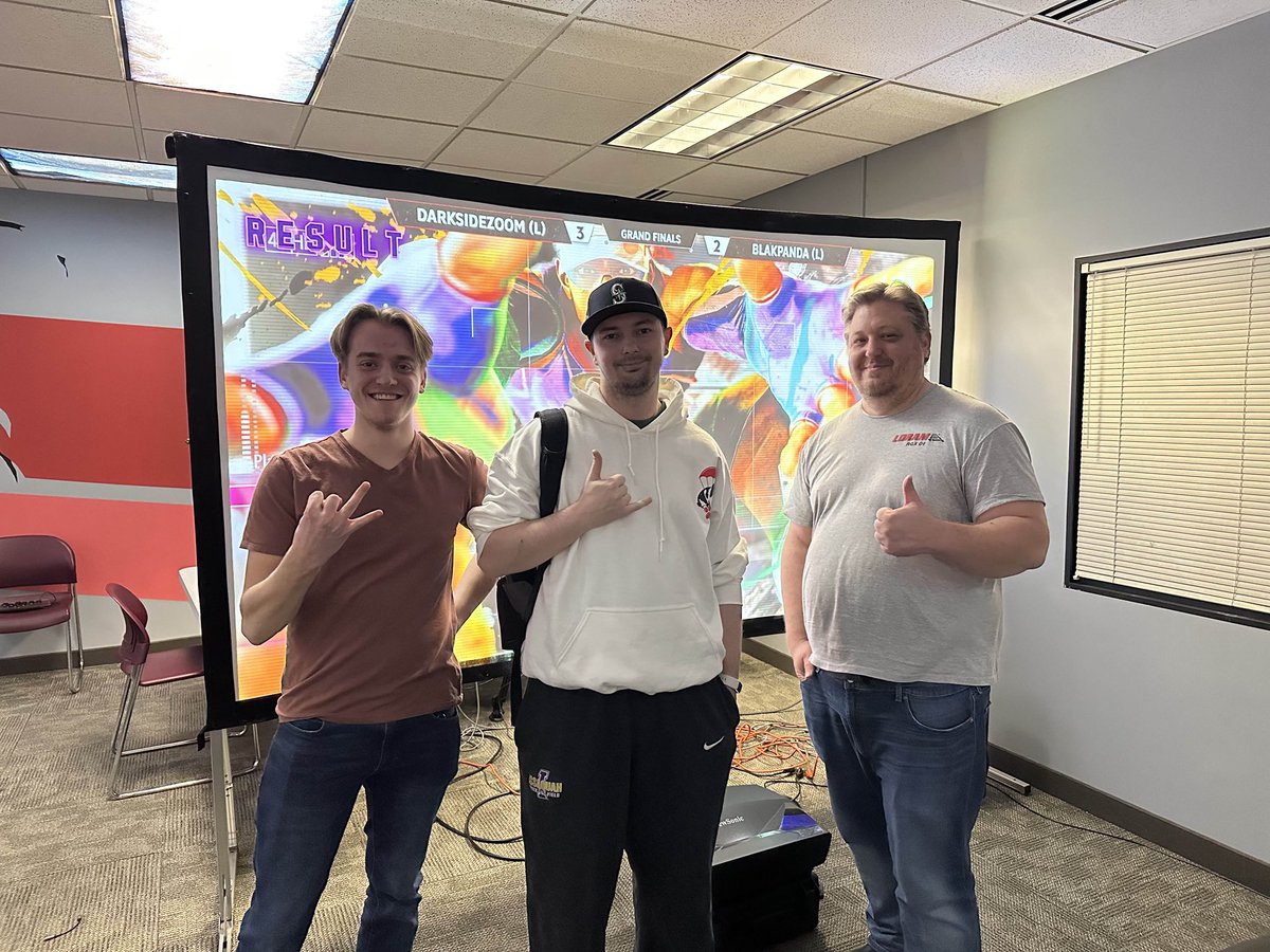 Run The Mix Monday Weekly #166 Results Thread:
Congratulations to our Street Fighter 6 Top 3!
🥇 DarkSideZoom
🥈 BlakPanda
🥉 <a href="/Stefan_Pfister/">Stefan Pfister</a>