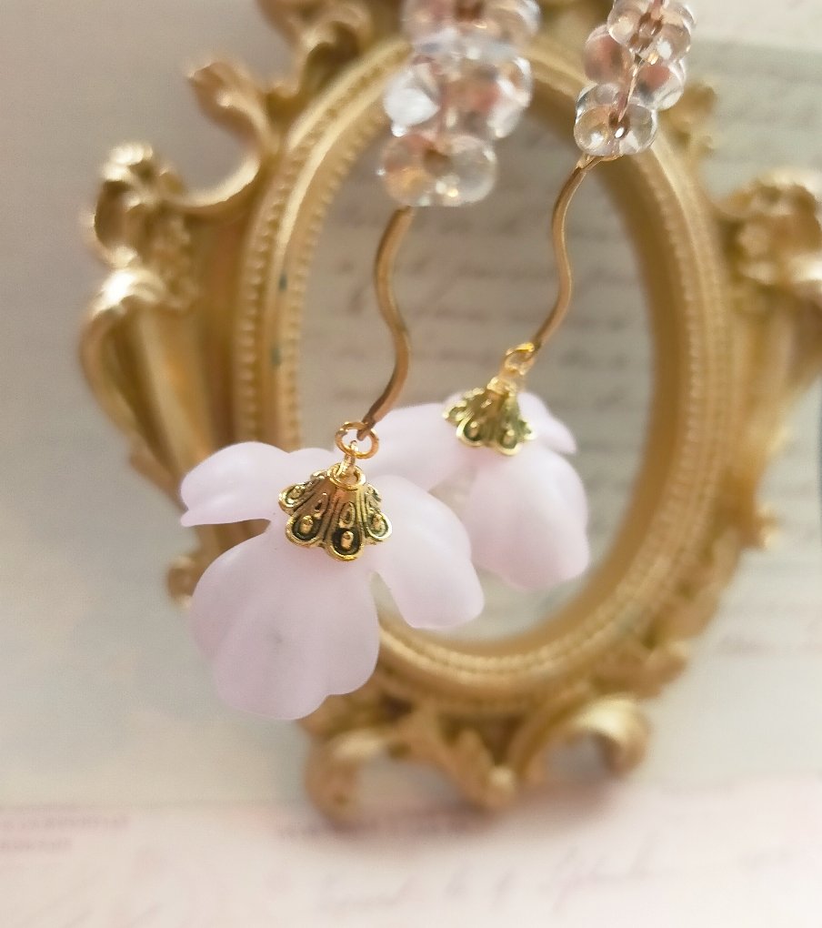 新作 nuevo +++ トモさん@tomo65687765 の染めビーズとjapan vintageの