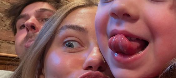 s9_l6's tweet image. One day