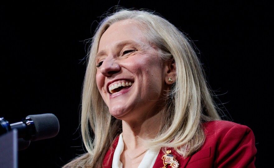 MarioNawfal's tweet image. 🚨🇺🇸 VIRGINIA DEMS' FIRST MOVE WITH NEW MAJORITY: BAN HAND-COUNTING BALLOTS 

Forty-eight hours. That's all it took.

Virginia's new Democratic majority introduced HB968, forcing machine-readable ballots through scanners and prohibiting hand counts "for any reason" unless…