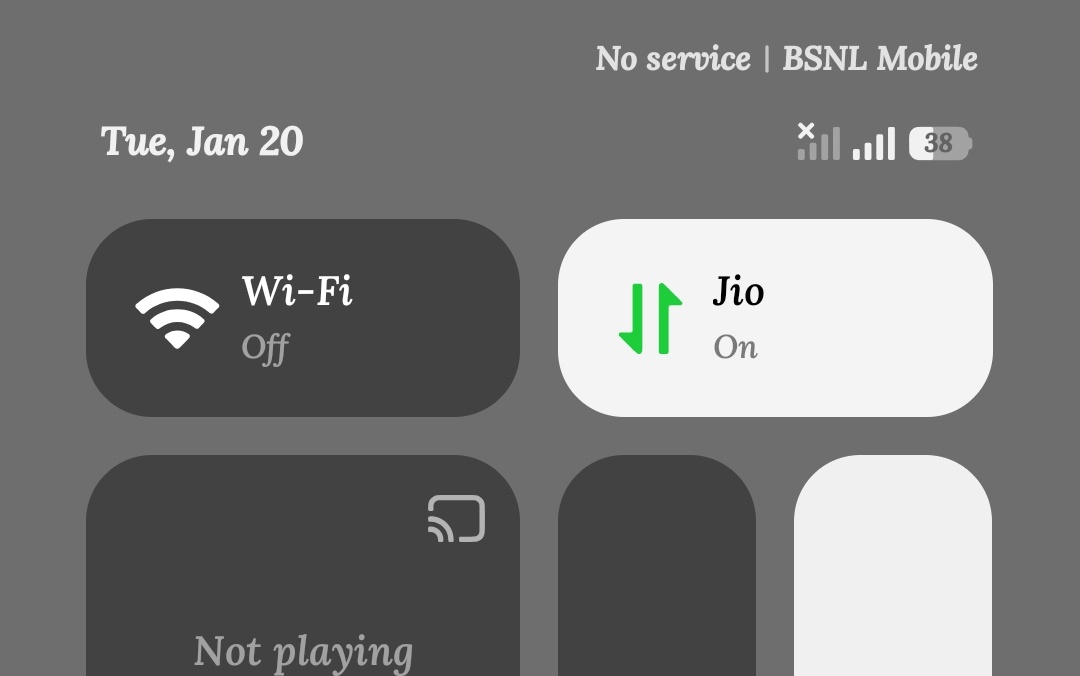 xevenxd's tweet photo. @JioCare @reliancejio  your signal is not good in my area I'm complaining about this last 1.5 year ago but still is not good.
I'll talk your costomer support with in this year but your customer care only they focus about their rating they not focus on problem 😕 what we have. https://t.co/8KLdRdVCsC