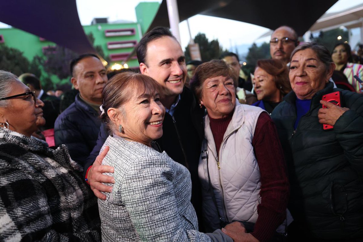 manolojim's tweet image. Vamos a seguir trabajando en equipo para que Coahuila se consolide como el mejor lugar de México para vivir con nuestras familias. 👍🏼🤠💪🏼 ¡Enhorabuena! #CoahuilaPaDelante #APasosDeGigante (2/2)