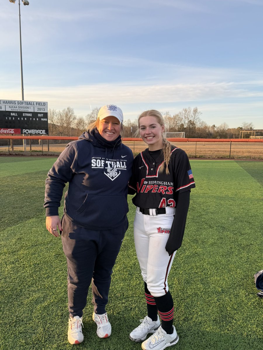 Aida Locklear tweet media