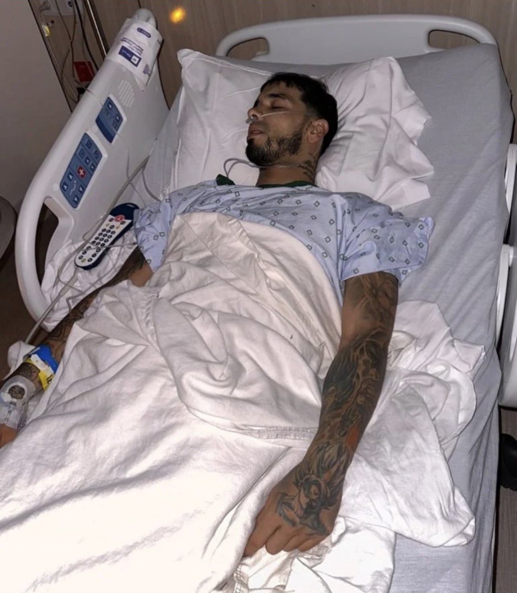 "Los celos son para las inseguras"
Yo cuando alguien dice que su personaje favorito es el mismo que yo tengo