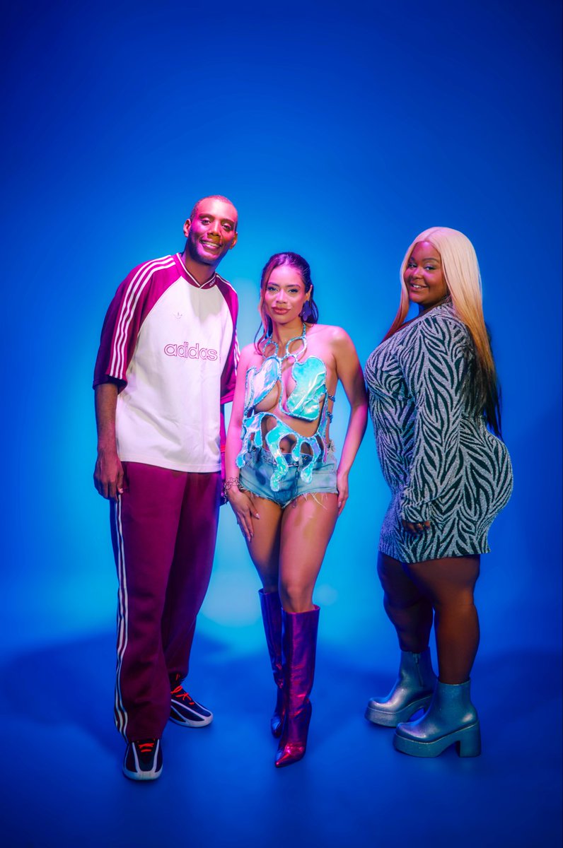 LexaOficial's tweet image. 22.01 às 21 horas - Amiga com Amiga 
Lexa Ft Mc Carol de Niterói e Mc GW
Um funkão!