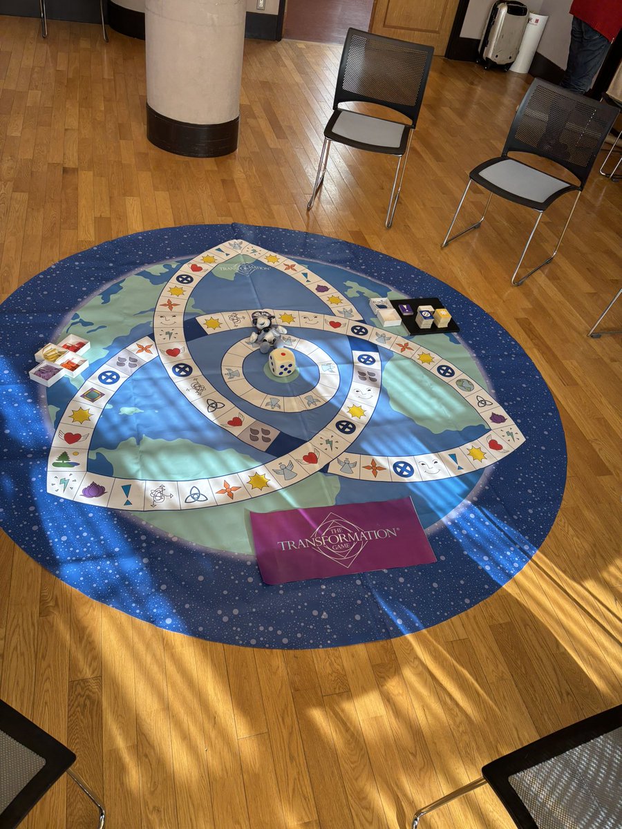 newterramater's tweet photo. Transformation Game®️のグループゲーム

組織やグループで
1つの道を動きます。

グループの意図で動くんだけれど自分のテーマも動く

面白かった https://t.co/l0VA5dNcL8