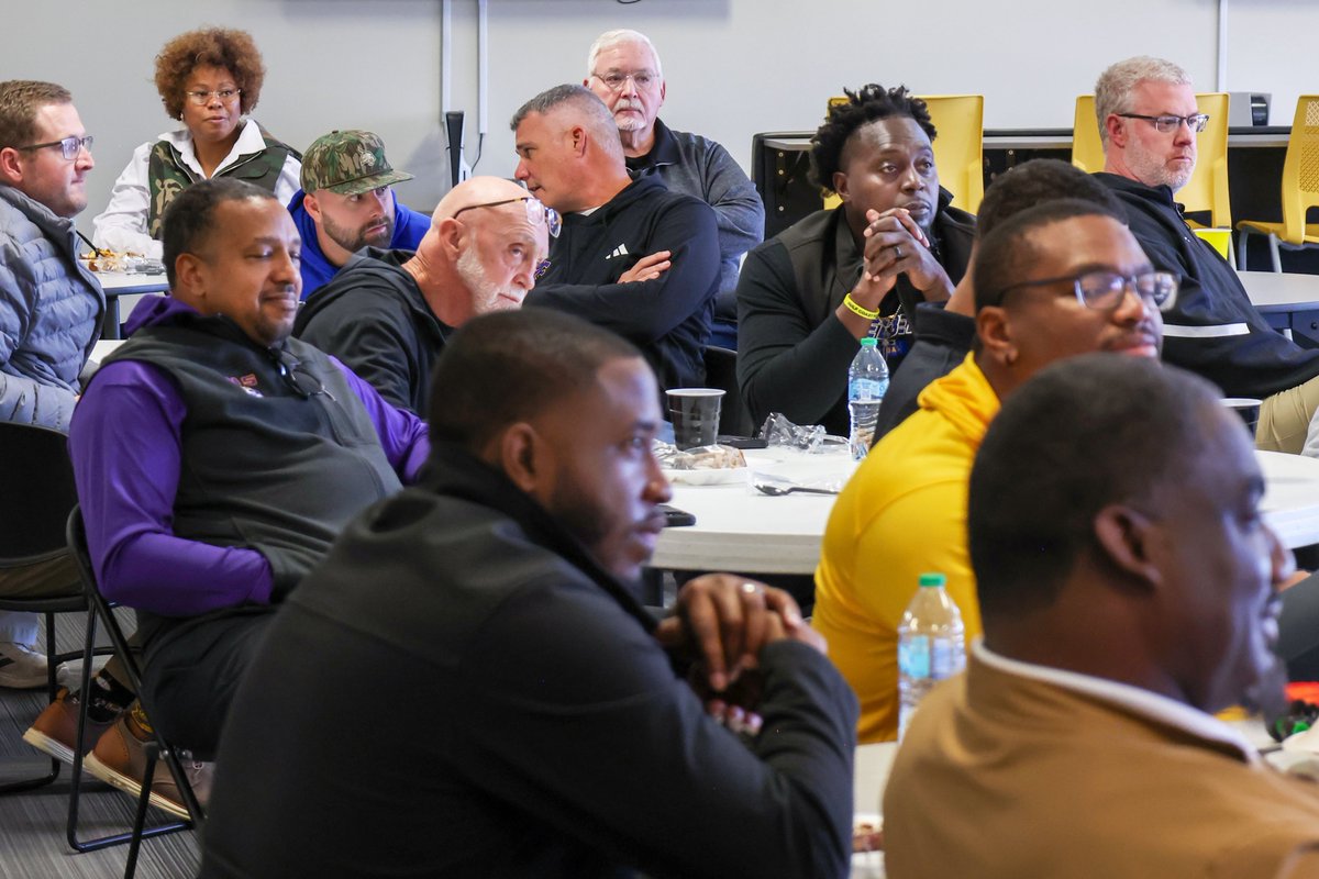 Mitchell Williams tweet media