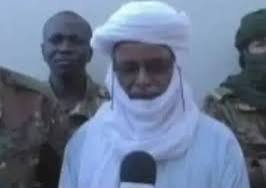 🚨 URGENT — Kidal | Une frappe de drone de l’armée malienne, piloté par des mercenaires russes, a visé à Ibadakane (région de Kidal) un véhicule appartenant à la commerçante malienne Samou, épouse d’Arbakane Ag Abzayak, maire de Kidal. 
L’incident a suscité une vive indignation