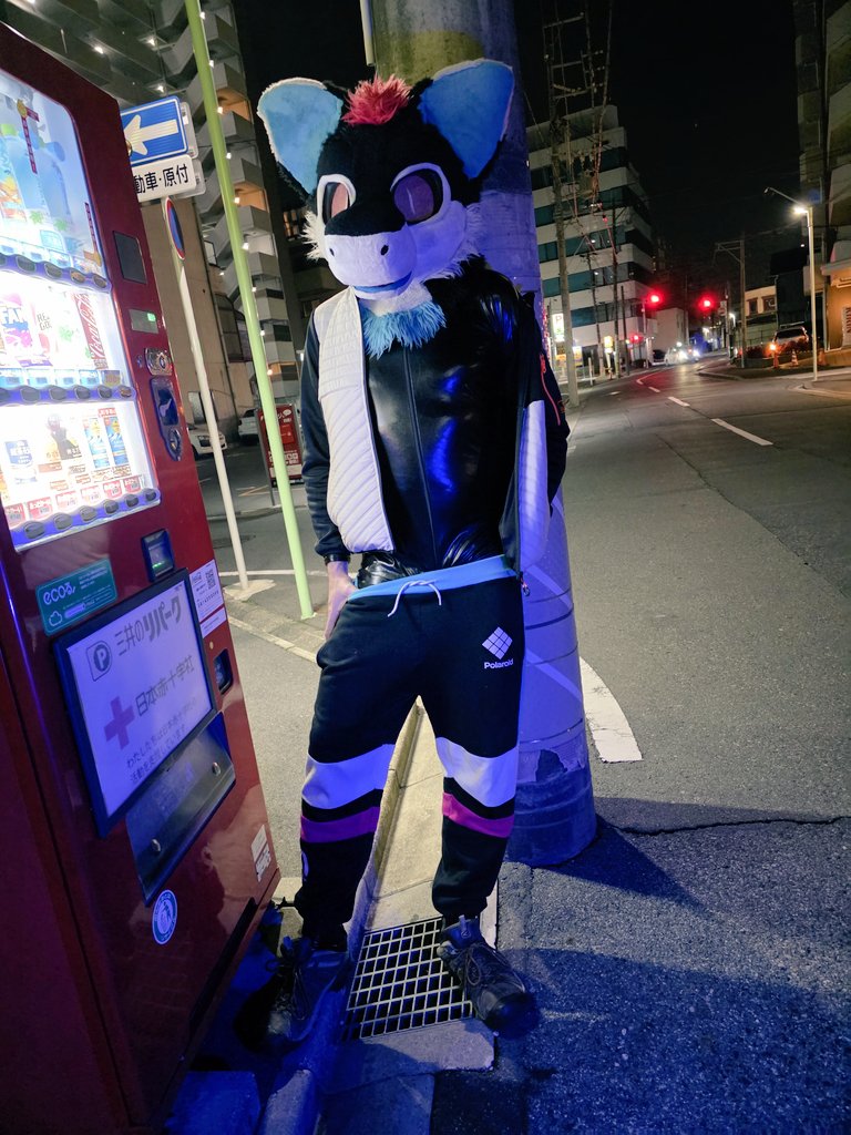 Perv_A_Durp's tweet photo. Thanks 📸 @JackTheDeergal for caving to peer pressure and helping me almost get us kicked out of Japan.
Busiest street ever the SECOND we stepped outside. https://t.co/0GzCC5Q5M8