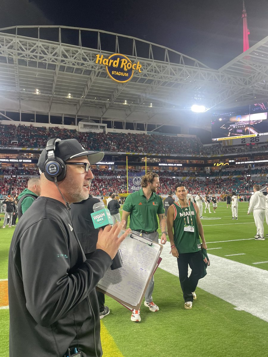 Josh Darrow tweet media