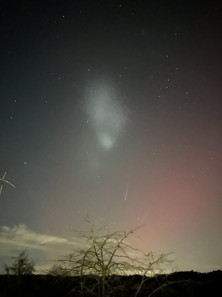 MargotSenden's tweet photo. Beste lichtshow van de wereld. It is simply Magic. En dat in mijn “little Tuscany” ❤️ https://t.co/VFlVMDsWbA
