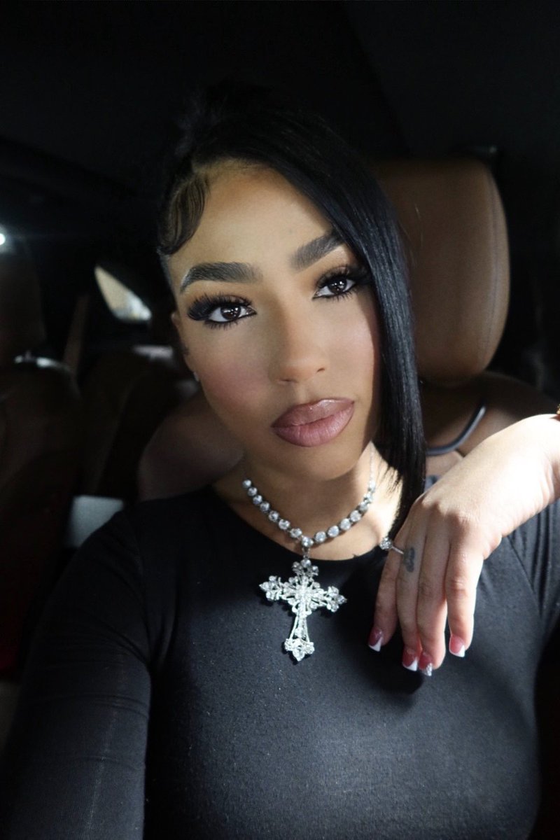 New year still her✨