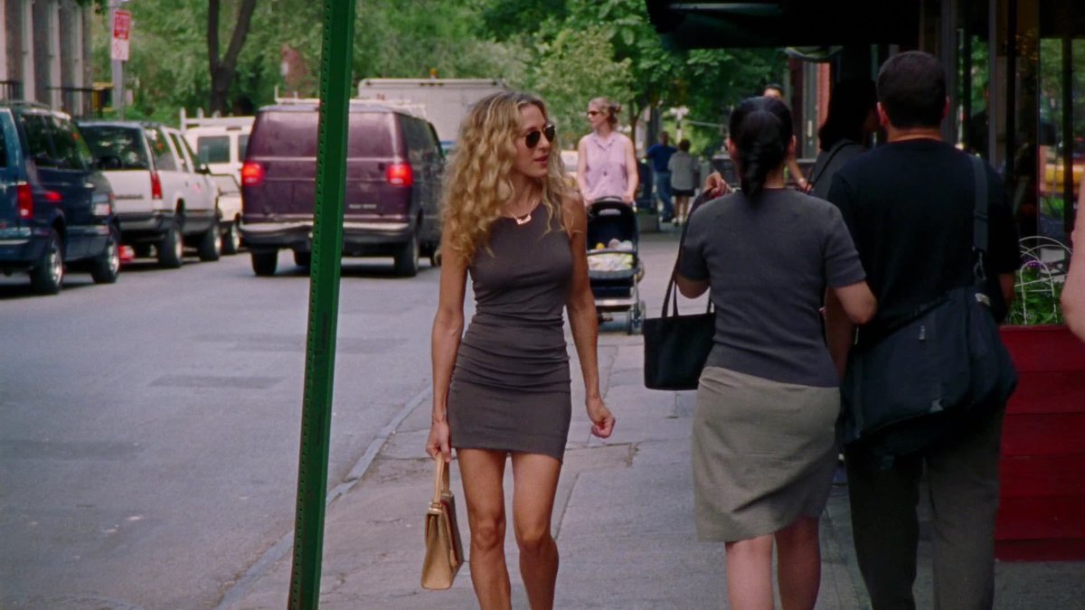 notgwendalupe's tweet image. Sex and the City (S2E15)