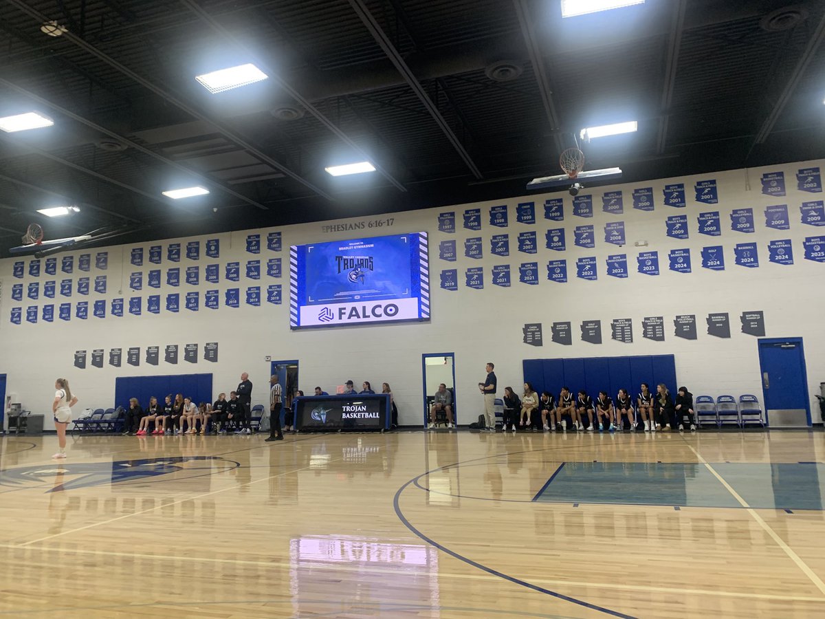 At 3A Valley Christian as they host 2A Rancho Solano Prep. We have a  varsity double header. Girls up first. @CedricCobb_ @PrepHoopsAZ  @jacob_seliga @Risingh00ps @theh00persclub @jjmillyardaz @DelonBowenHoops