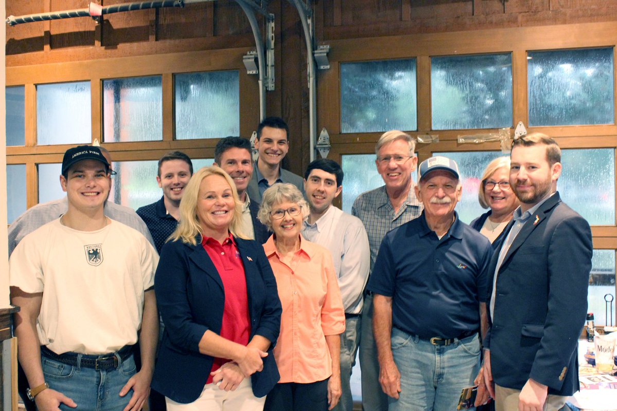 RealOwenGirard's tweet image. Florida’s Congressional District 2 needs a PATRIOT to serve them in D.C. 🇺🇸🦅

That patriot is @Keithgross!

- Veteran
- Lawyer
- Business owner

I’ve had the honor of getting to know Keith over the past couple years and host him multiple times in Tallahassee, both on and off…